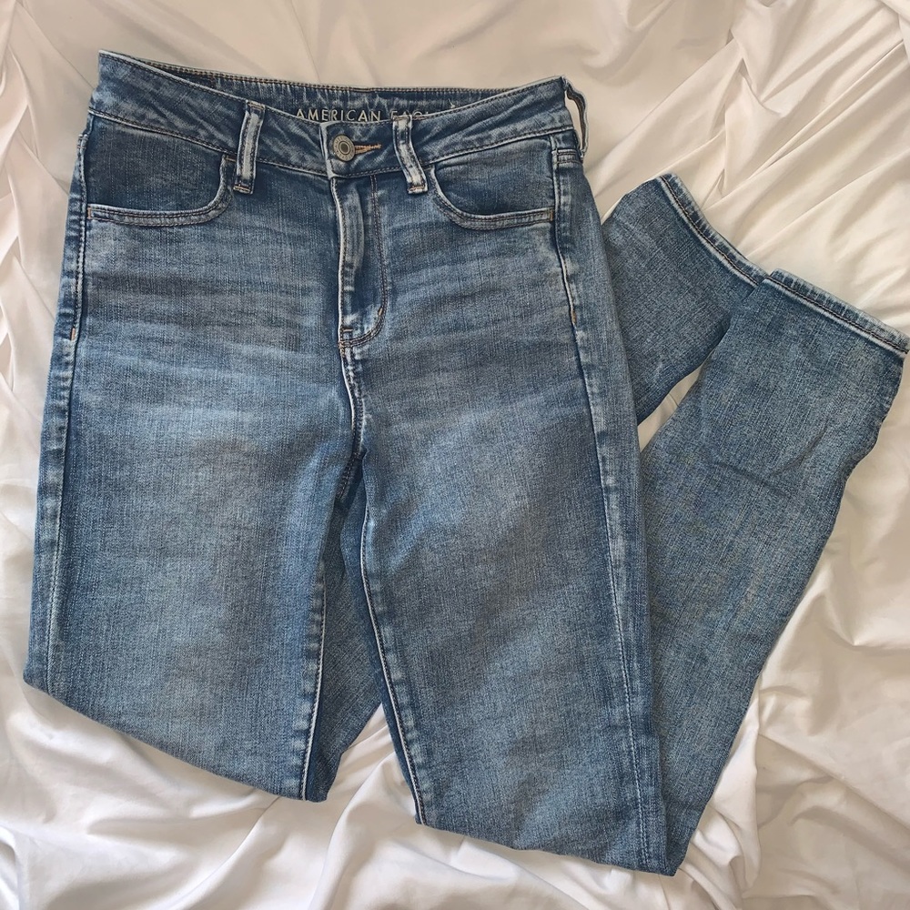 High-Waisted Ne(x)t Level Stretch AE Jeans